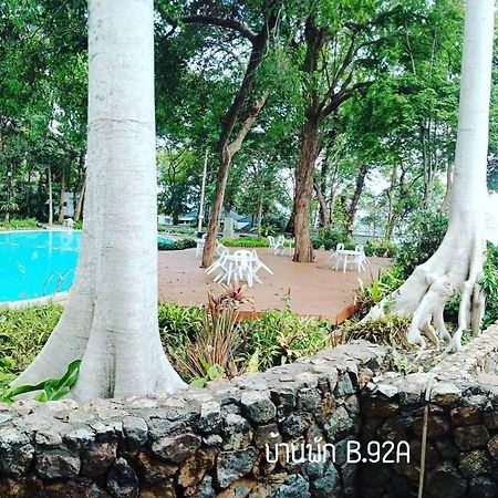 Baan Rug Nam Sai Villa Klaeng Luaran gambar