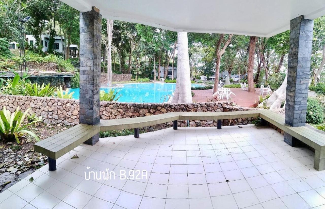 Baan Rug Nam Sai Villa Klaeng Luaran gambar