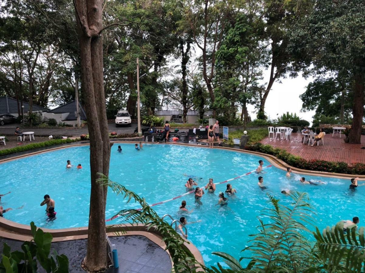 Baan Rug Nam Sai Villa Klaeng Luaran gambar